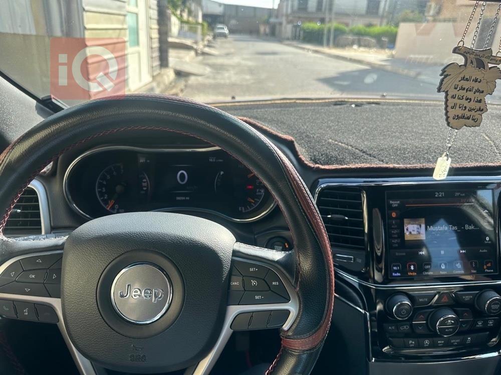 جيب جراند شيروكي